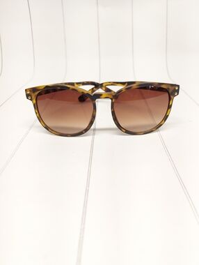 PERVERSE tortoise shell sunglasses